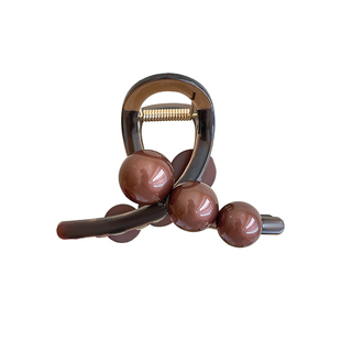 珍珠抓夹女高级感2025新款高端发夹女后脑勺鲨鱼夹发量少夹子头饰