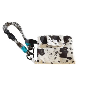 趣味高颜值卡通可爱KT猫零钱包手机壳挂件结实耐用短款挂绳学生多功能收纳钥匙蓝牙耳机套ccd便携手机链防丢