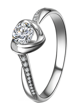 心形玫瑰花莫桑石钻戒50分1克拉