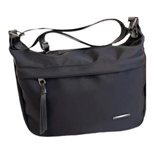 女包新款休闲大容量单肩包时尚百搭斜挎大包防水尼龙牛津布旅行包