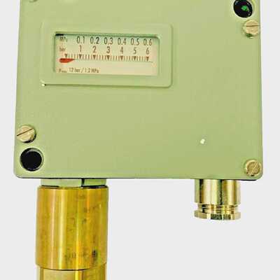 TRAFAG P6 Pressostat Type 900.2377  Pressure Switch 0 to 6 b