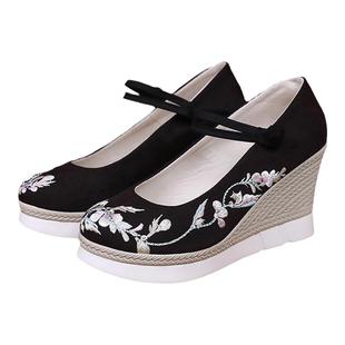 绣花鞋黑色女古风小码汉服厚底鞋子增高中式鞋坡跟刺绣古装民族风