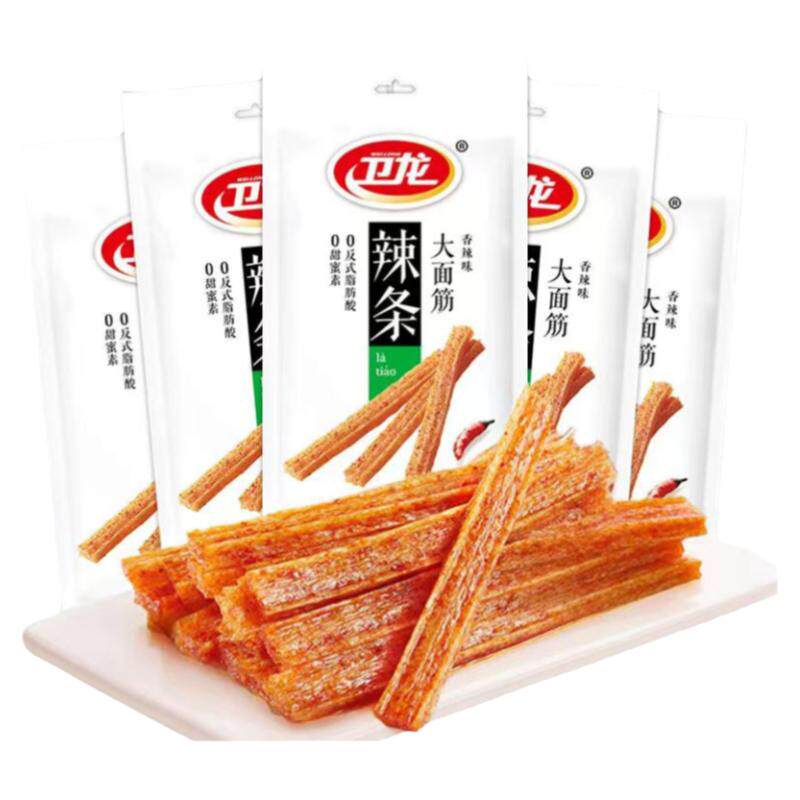 卫龙辣条106g网红爆款大面筋辣片宿舍麻辣零食休闲食品小吃大礼包