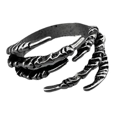 无聊了在手上戴一个爪子