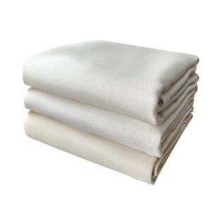 耐高温防火毯高硅氧灭火毯工业防火布耐高温隔热布纤维布电焊专用