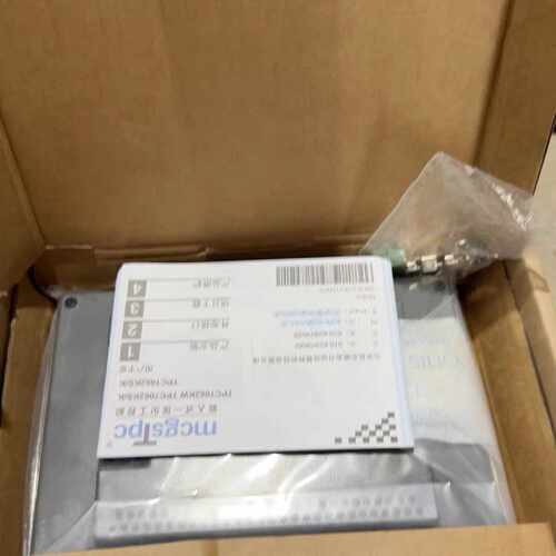 〔议价-可维修〕出昆仑通态触摸屏 TPC7062KX 全新未拆封 原包装