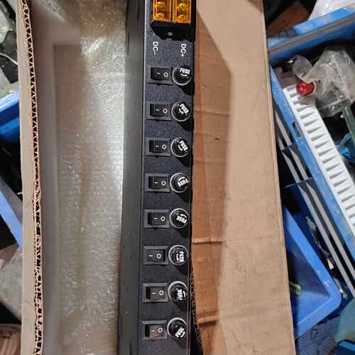 议价机架式集中供电电源，型号PS-DC1208-1U，输入AC2维修