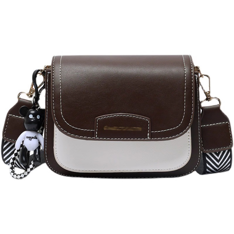 高级感今年流行包包女2025新款潮流百搭爆款隔层宽带斜挎小方包