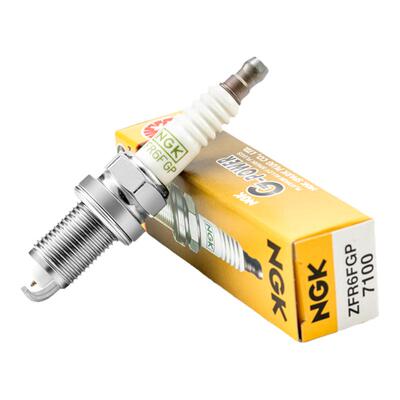 NGK单铂金火花塞4支装