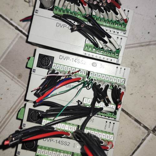 【询价】DVP-14SS2，4个，DVP-08SN，2个，DVP-1适用