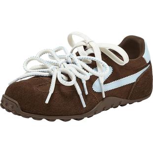 百思图2026春季新款真皮红色德训鞋内增高运动女休闲鞋D3798AM6