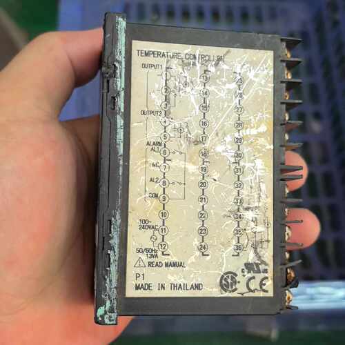 询价PXF5AEY21W100温度调节器温控器