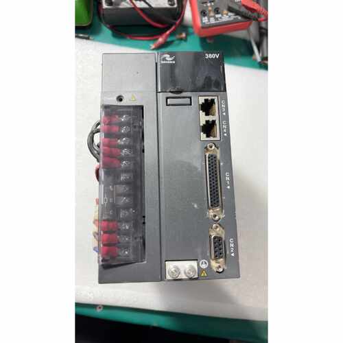 溢价-汇川伺服驱动器IS620PT5R4I，，成色如图