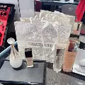 Christmas limited edition large carrying bag, approximately 27 * 23 * 12cm, suitable for skincare set small gift box