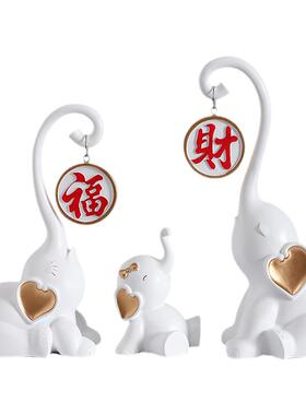 树脂招财镇宅简约现代客厅