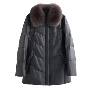 2025新款中老年真皮羽绒服女装狐狸毛领韩版宽松绵羊皮妈妈羽绒服