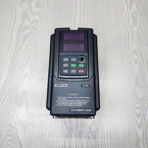 溢价-四方C320变频器     3.7kw/380v    四方