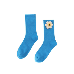 wigglewiggle26年笑脸花时尚多巴胺中筒无骨百搭纯色透气长袜