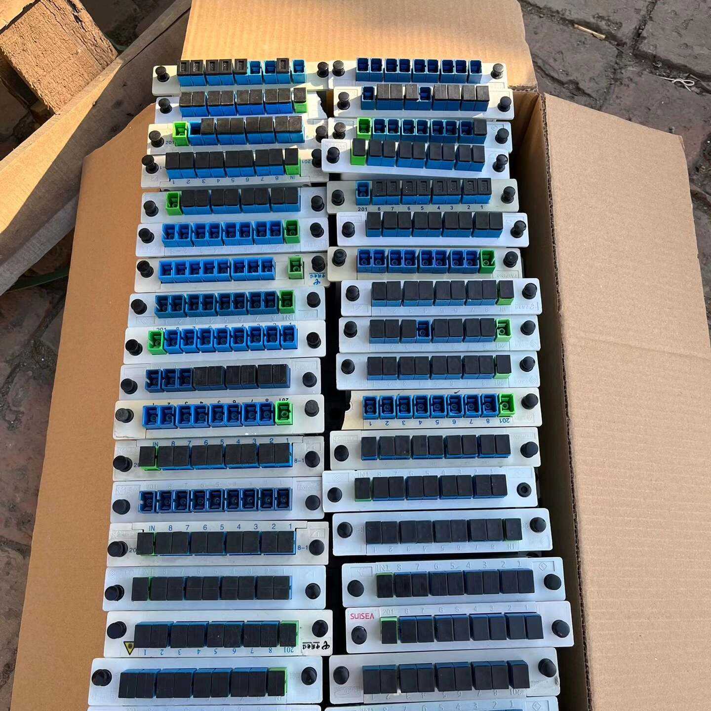 议价一分差8插片分光器，100个，盒式方头一分830个维修