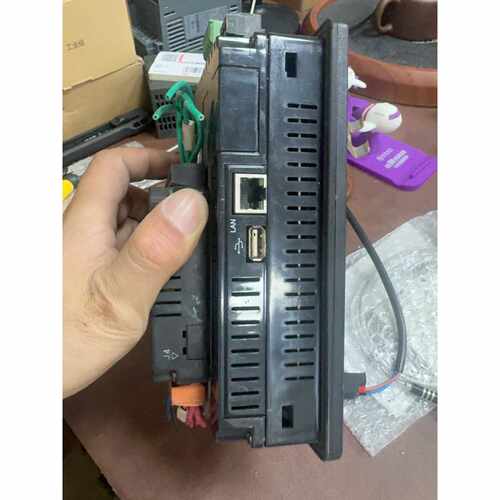 议价美国原装HORNER HE-XL1E2BG工控触摸屏，型号见