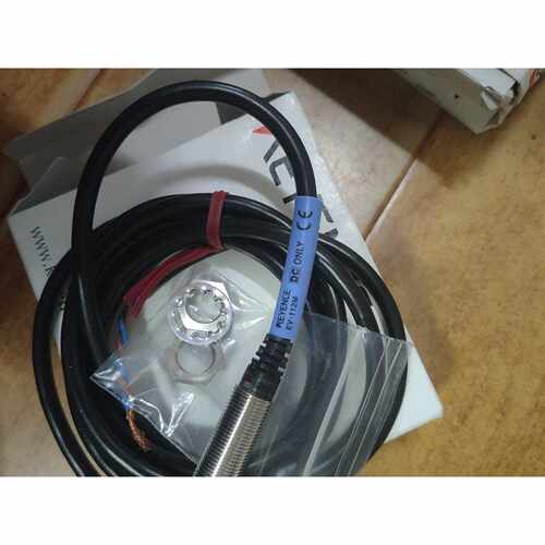 议价基恩士KEYENCE接近开关EV112M维修