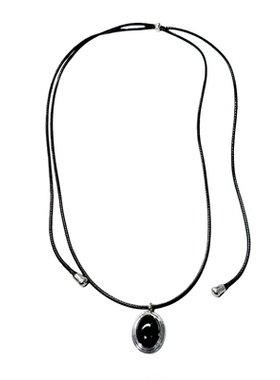 高级天然黑玛瑙马眼黑绳项链