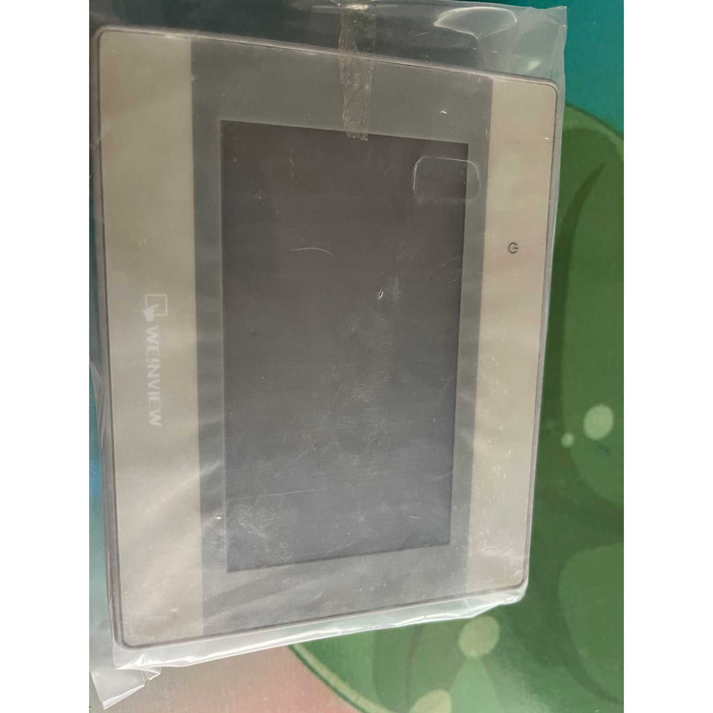 MT8050iE。一个。没有包装盒