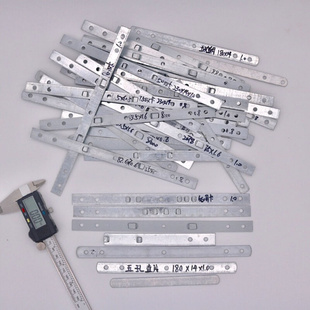 镀锌铁铝塑门窗固定片一字连接片窗框五孔平片拉片固定铁脚片直片