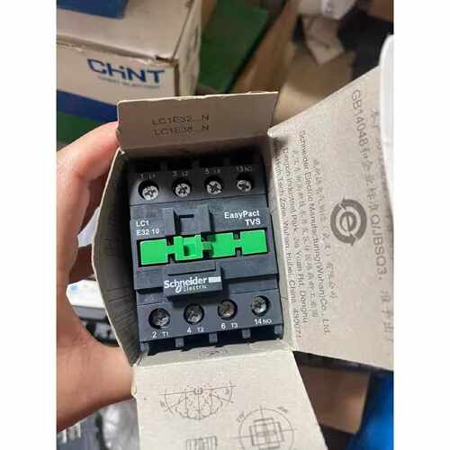 全新3210接触器，LC1E3210F5N，电压—议价