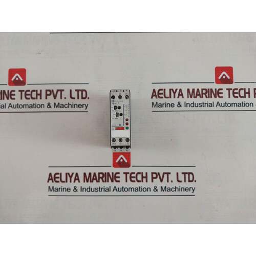 TELEMECANIQUE RE4 CP13BU Timer Relay 005S300H 5060 Hz 250V 4