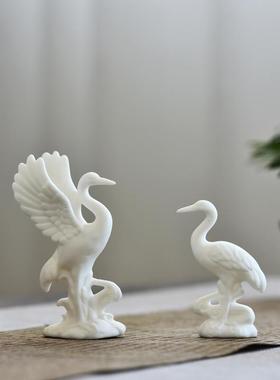 工艺品仙鹤现代简约装饰品创意玄关客厅电视酒柜红酒架陶瓷小摆件