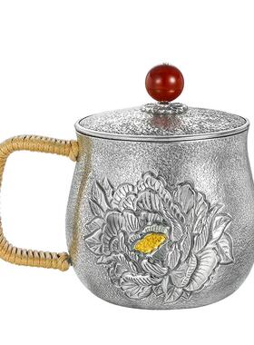 足银999浮雕牡丹花茶杯