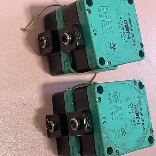 询倍加福RFID读写头IQT1-FP-R4-V1