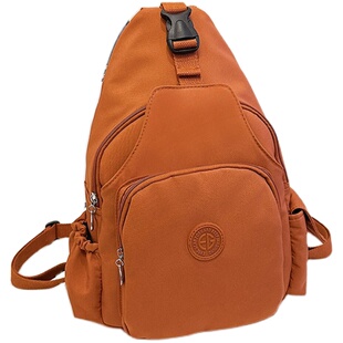 斜挎包女2026新款多功能双肩包轻便休闲胸包男通勤单肩包百搭背包