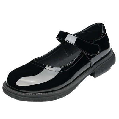 郑童鞋女童演出小黑鞋