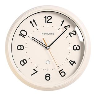 2025现代简约壁挂钟奶油风客厅时钟挂墙装饰钟表法式挂表静音家用