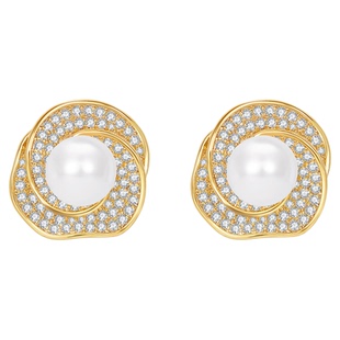 JAY层叠花朵耳钉高级感春天耳饰2026新款爆款珍珠耳环生日礼物