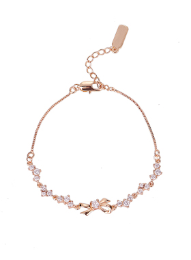 在逃公主蝴蝶结手链女爆闪千金感