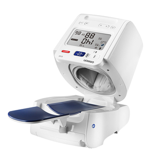 欧姆龙医用血压测量仪器家用HEM-1026高精准臂筒式智能电子血压计