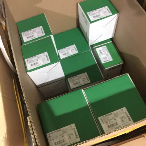 议价施耐德变频器ATV32H055N4 三相380-500V 0.55KW现货销售