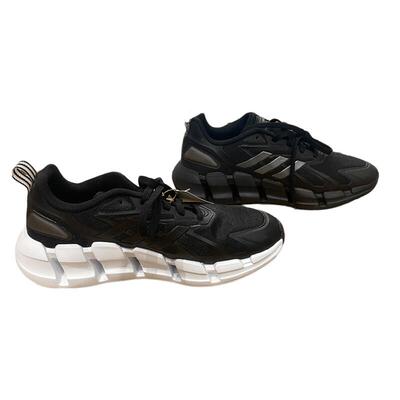 Adidas阿迪达斯男子新款清风跑鞋