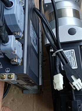 【询价】95成新伊莱斯（750W)交流伺服电机/驱动器80EMA-0适用