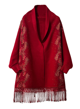 婚礼妈妈高端配旗袍披肩2025秋冬喜婆婆礼服外搭酒红披风保暖外披
