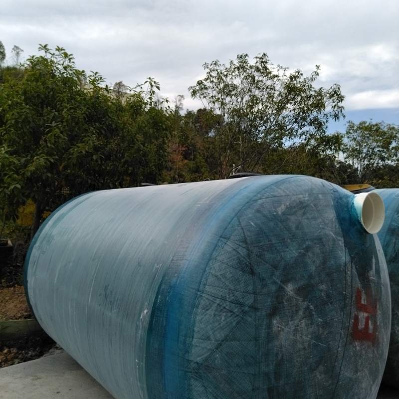 连续缠绕玻玻璃钢化粪池三格沉淀池厌氧池生化池沉泥池全国发货