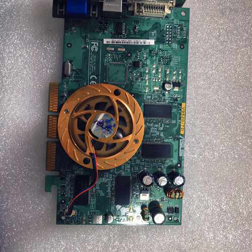 议价华硕V9520/TD老显卡，带风扇，接口齐全，PAL版本。A