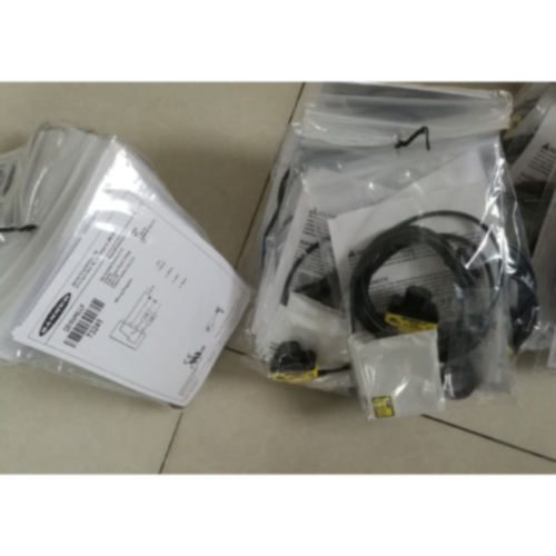 议价QS18VP6LLP/QS18VP6LLPQ8/QS18VN6LLP 邦纳激光传感器