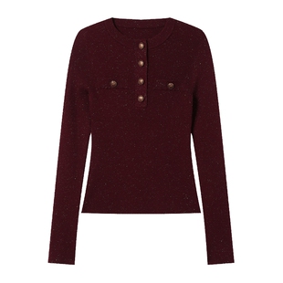 白鹿语时尚微闪修身显瘦毛衣冬款气质简约圆领套头金属扣针织衫女