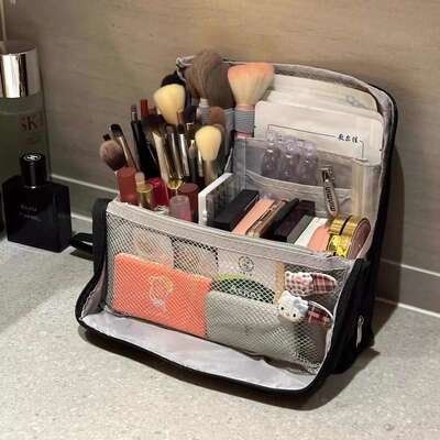 ins风化妆包女便携大容量2025新款高端分区收纳笔袋高颜值文具袋