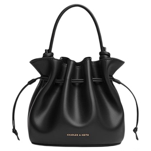 [新年礼物]CHARLES&KEITH26春季CK2-10271696抽绳简约手提水桶包