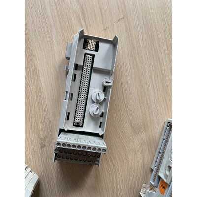 溢价-模块TU8103BSE013230R1底座